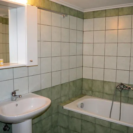 Casa Adelia شقة Néa Péramos
